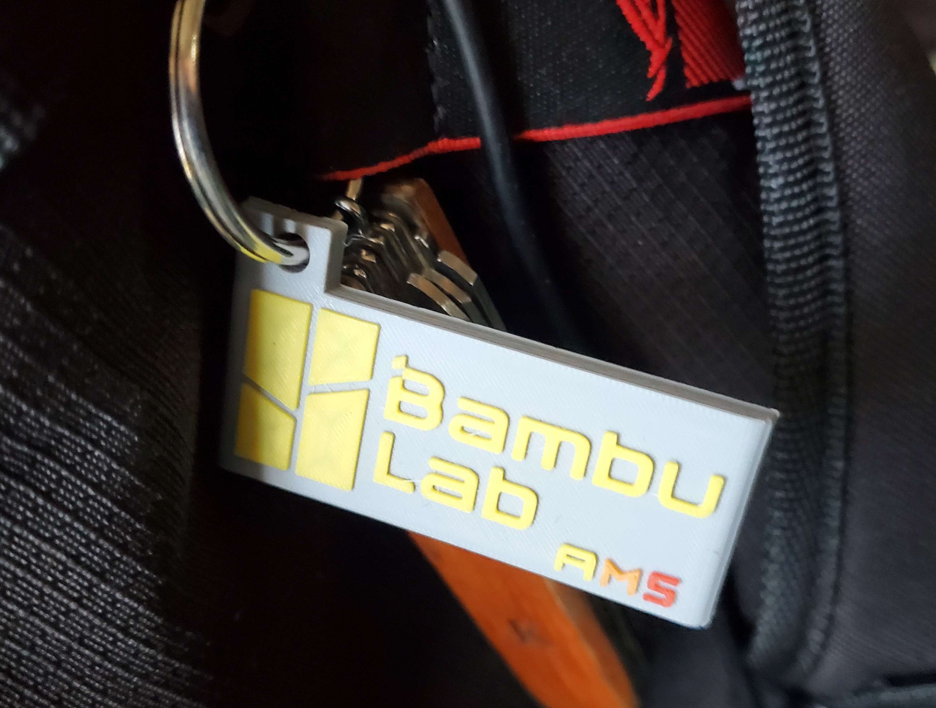 Móc khóa Bambu Lab AMS 4 màu