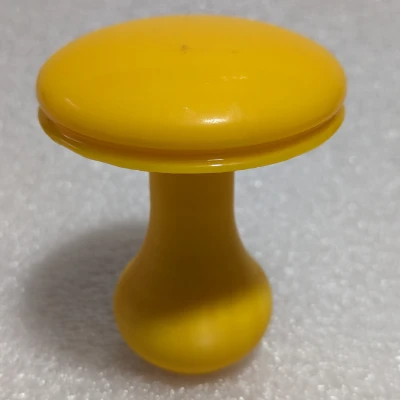 Nấm vá đồ có chỗ cất và đế cán rộng