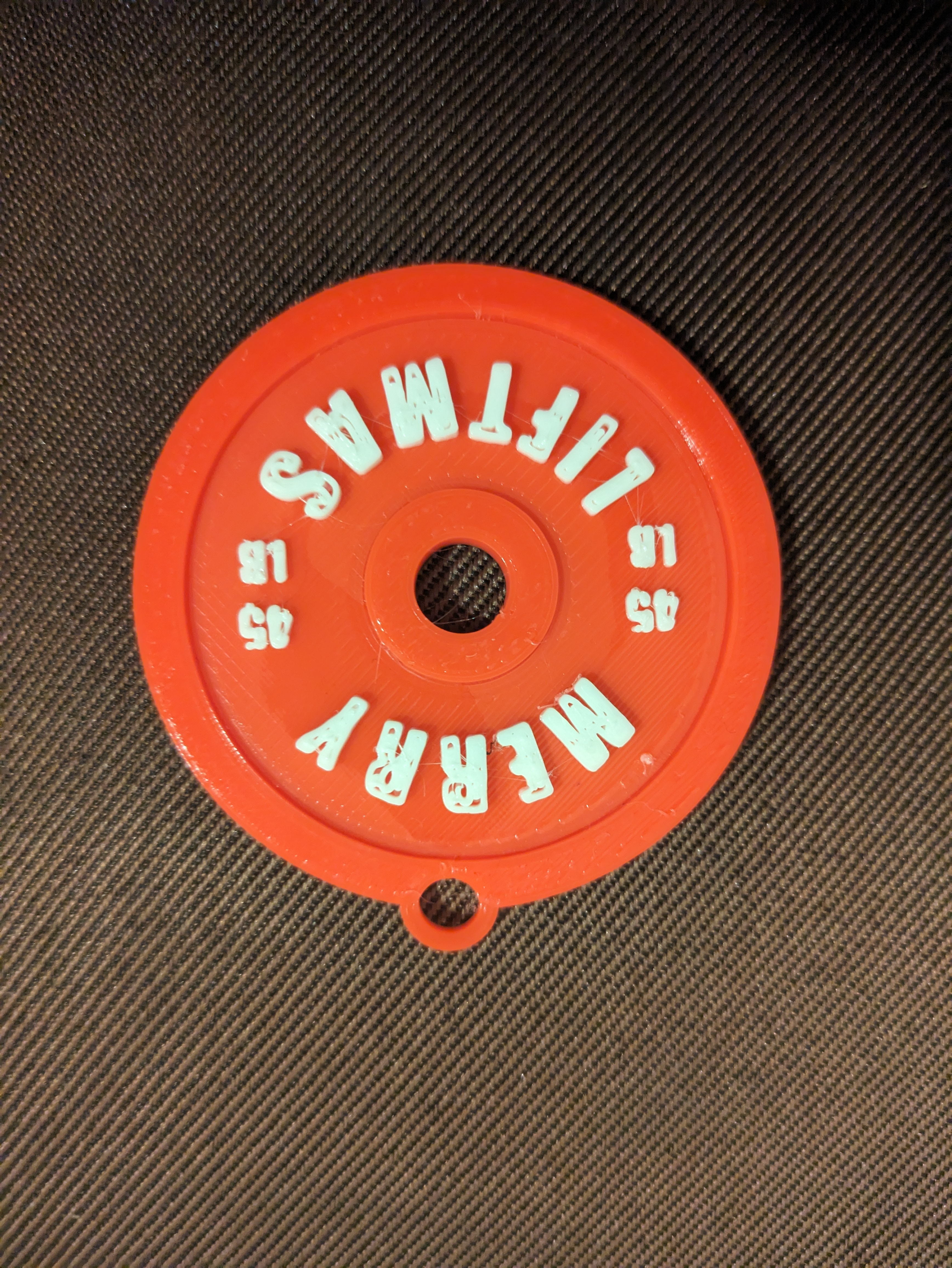 Merry Liftmas Remixed Cho Máy Không Đổi Màu