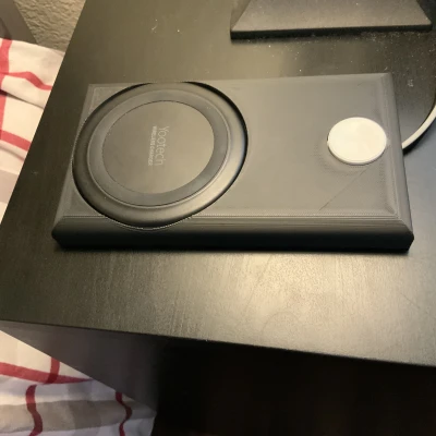 Giá đỡ iPhone Yootech sạc không dây Apple Watch cho bàn đầu giường