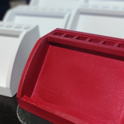 Kệ Đựng Name Card và Bút Viết