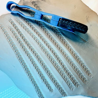 Bánh xe dập khuôn cho đất sét - Hoa văn Ai Cập