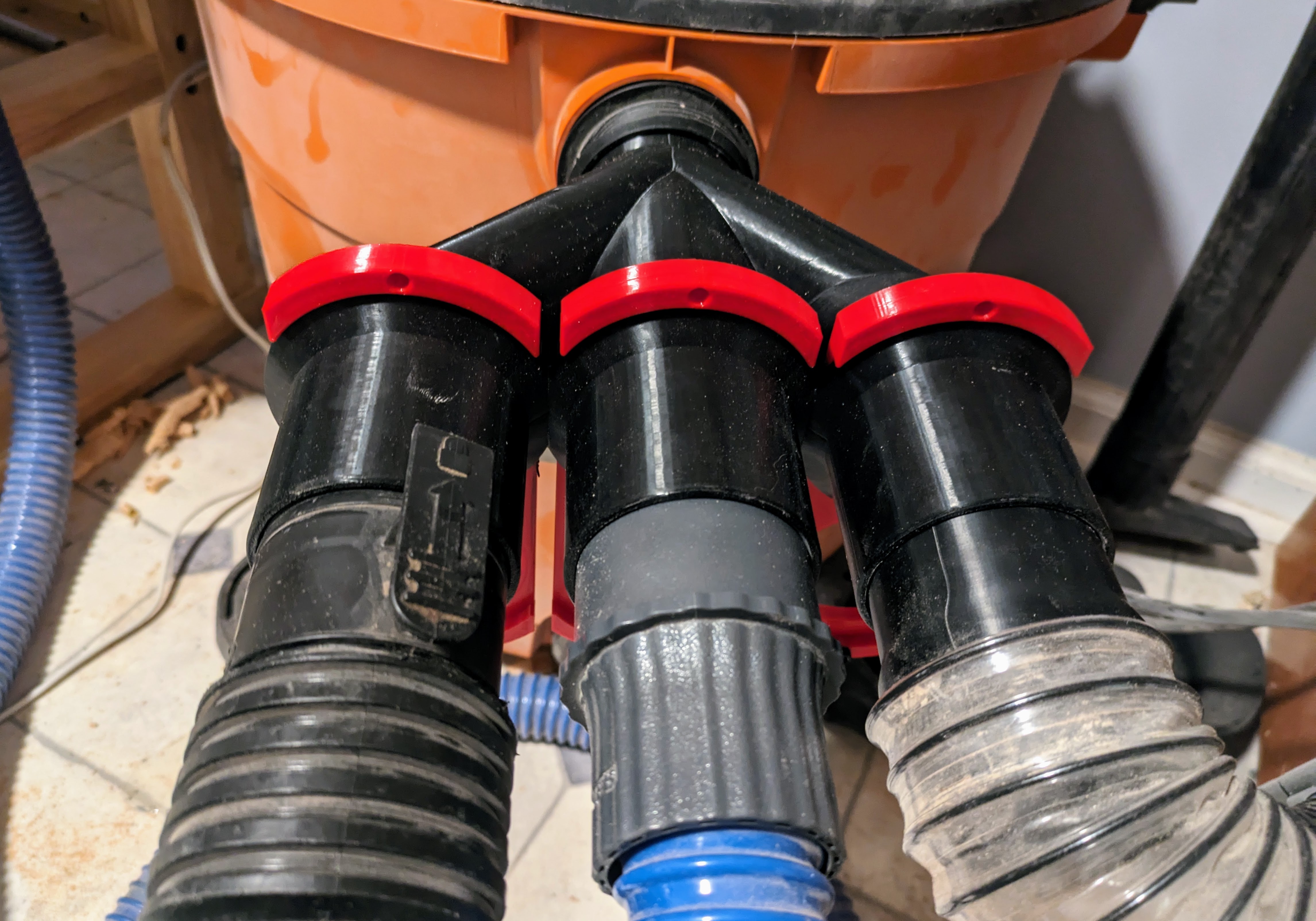 Bộ chia 2 và 3 ngả có cửa van cho máy hút bụi 2 1/4" (Ridgid)