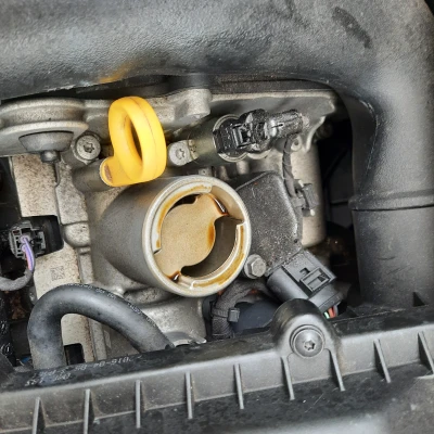 Phễu Đổ Dầu Cho VW Up! + Skoda Citigo + Seat Mii