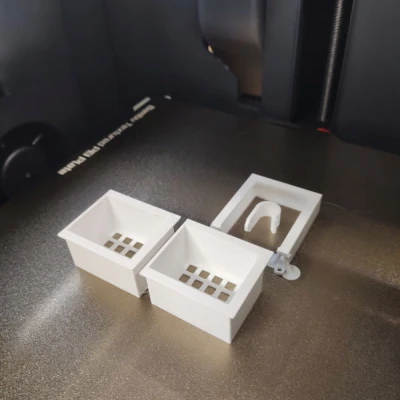 Rổ đựng viên tẩy cho két nước xả bồn cầu