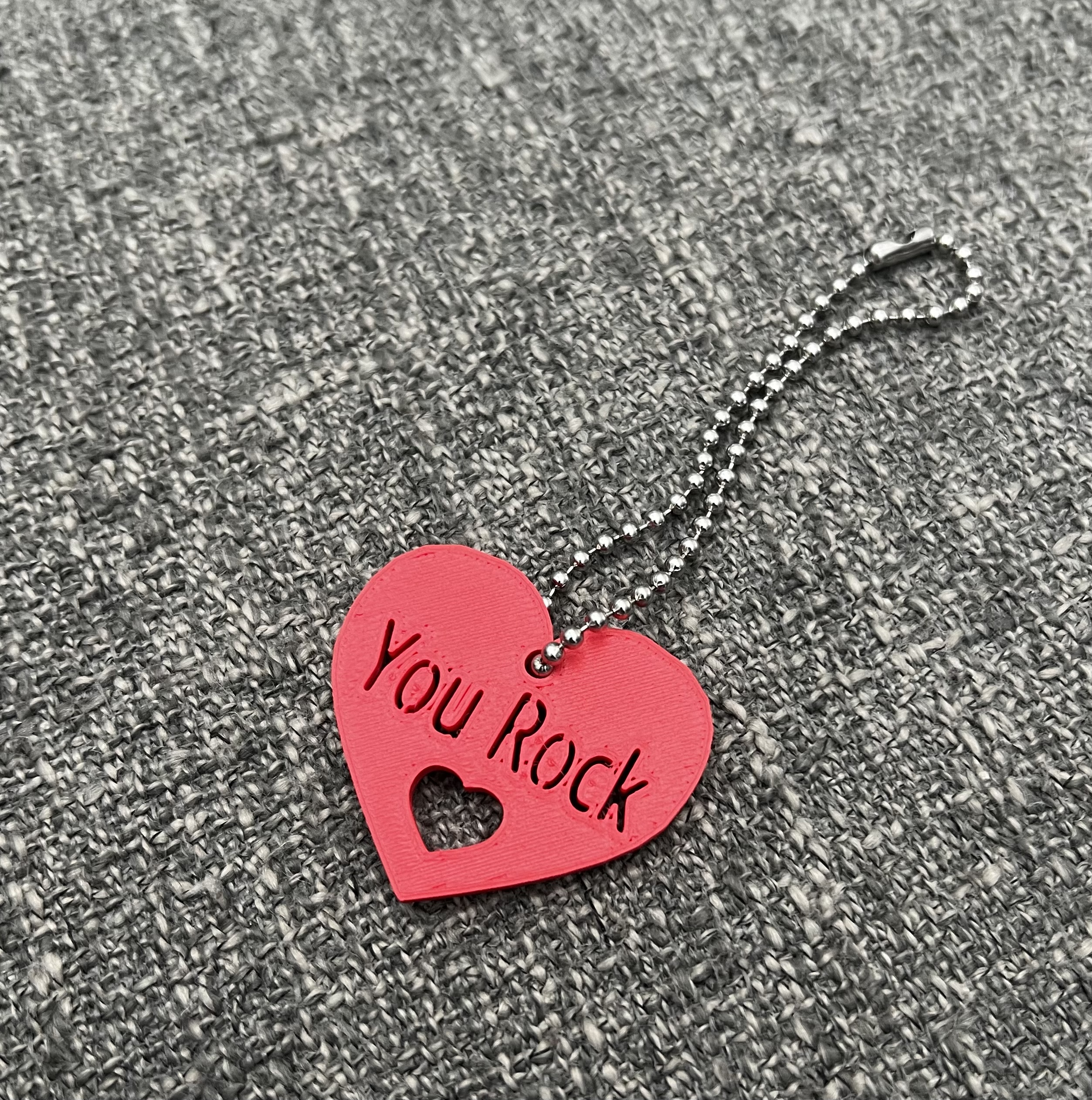 Móc khóa/Balo/Dây chuyền hình trái tim "You Rock"