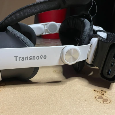Đế Pin Cho Oculus Quest 3 Kèm Dây Đeo Transnovo Elite