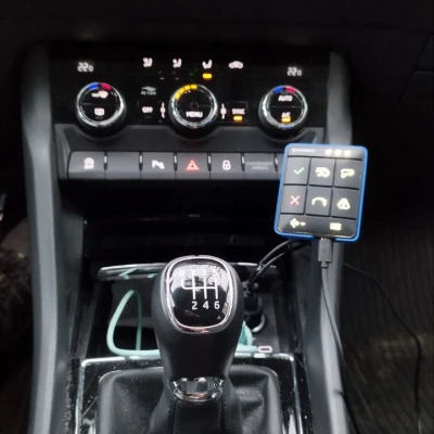 Giá đỡ cho Yanosik XS chống radar (phiên bản hợp pháp)