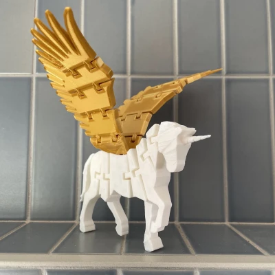 Mô hình Flexi Alicorn có thể điều chỉnh