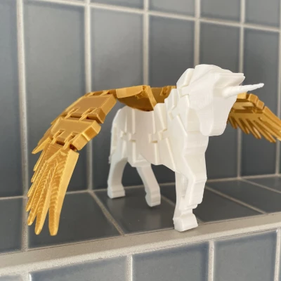 Mô hình Flexi Alicorn có thể điều chỉnh