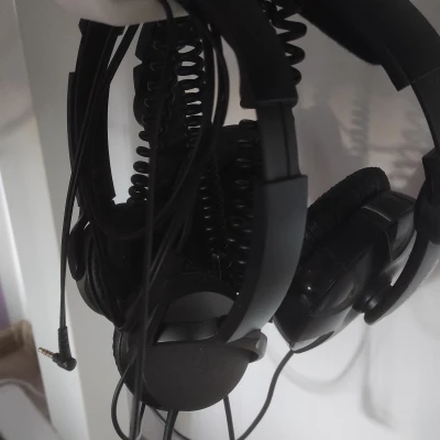 Móc Treo Tai Nghe Dưới Bàn