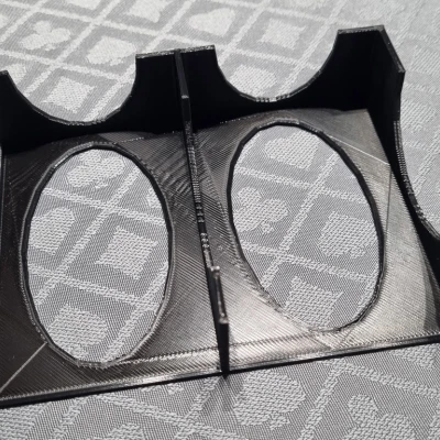 Holmes - Insert Sherlock đối đầu Moriarty