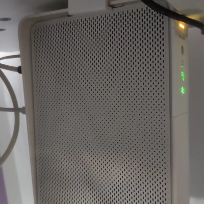 Giá Đỡ Modem Compal CH7465 (Vodafone) Gắn Dưới Bàn