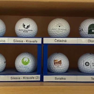 Chân Đế Cho 6 Quả Bóng Golf