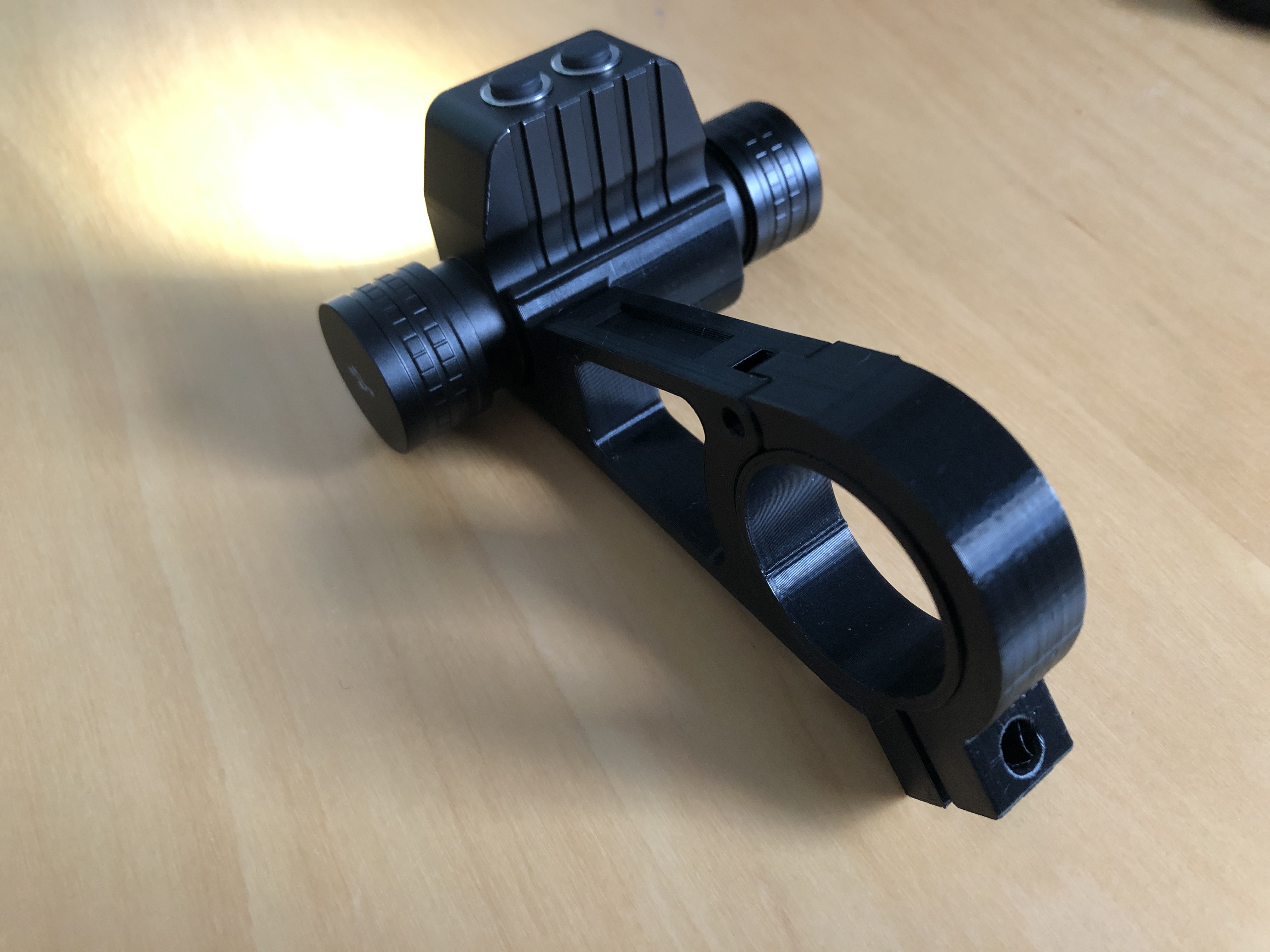 Giá đỡ đèn xe đạp Mountainbike cho Sofirn HS20 / HS 20