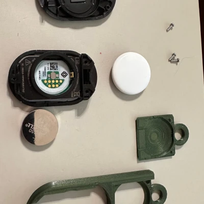 Vỏ Chìa Khóa Rivian & AirTag