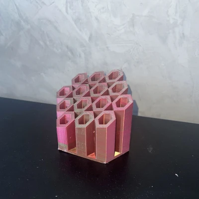 Hộp đựng đồ nghề - Thiết kế hình tổ ong