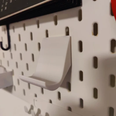 Giá Đỡ Tay Cầm Chơi Game IKEA SKÅDIS / SKADIS