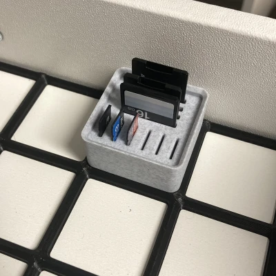 Hộp Đựng Thẻ SD/Micro SD Chuẩn Gridfinity