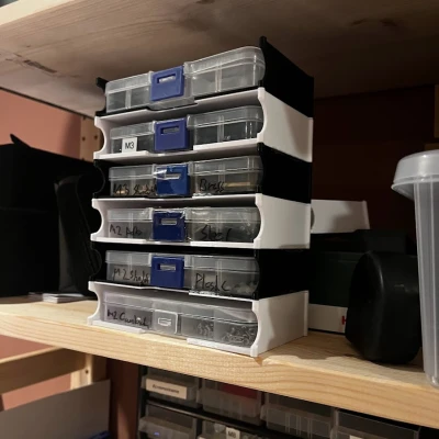 Kệ xếp chồng cho hộp đựng phụ tùng