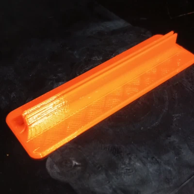 Chân đế đựng thiệp đơn giản