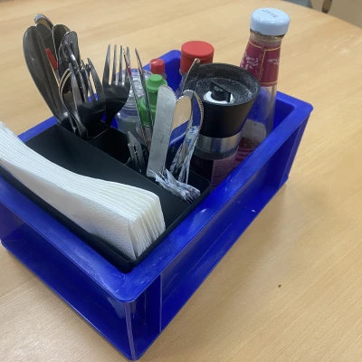 Hộp đựng dao nĩa và khăn ăn