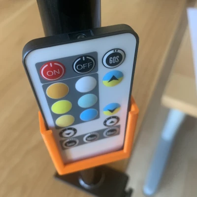 Kệ Giữ Remote Hồng Ngoại Kèm Kẹp Gắn Ống 25mm (OnShape)