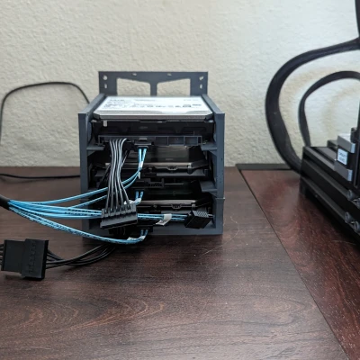 Kệ Đựng Ổ Cứng HDD