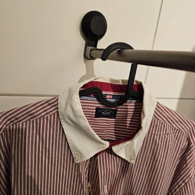 Gá giữ thanh IKEA Tisken, Giá treo rèm phòng tắm