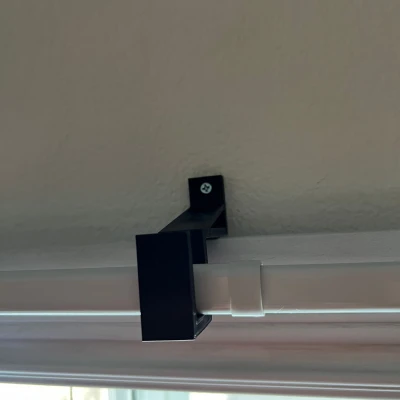 Giá Đỡ Rèm Cửa Gia Cố