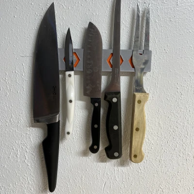 Giá Đỡ Dao Lục Giác Nam Châm Âm Ốc Vít