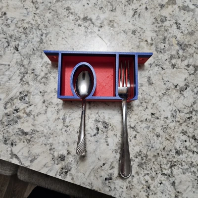 Kệ Giữ Nĩa Muỗng Dưới Quầy