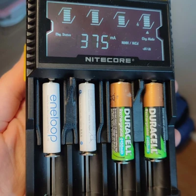 Đế Nâng Pin AA & AAA Cho Nitecore D4 Digicharger và Các Loại Khác