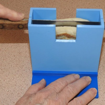 Máy tạo máy cắt bánh Muffin/Bagel (OpenSCAD)