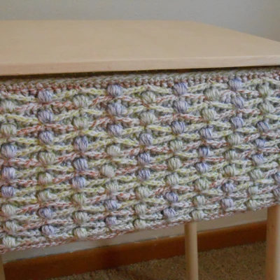 Bàn Trưng Bày Đồ Thủ Công