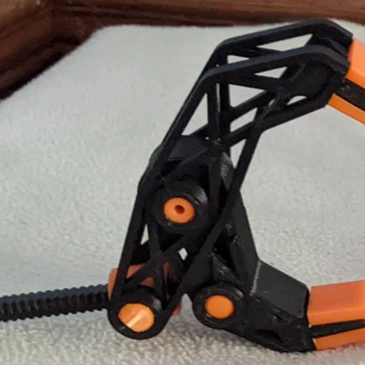 Kẹp "Móng Vuốt" Kiểu Cần Trục