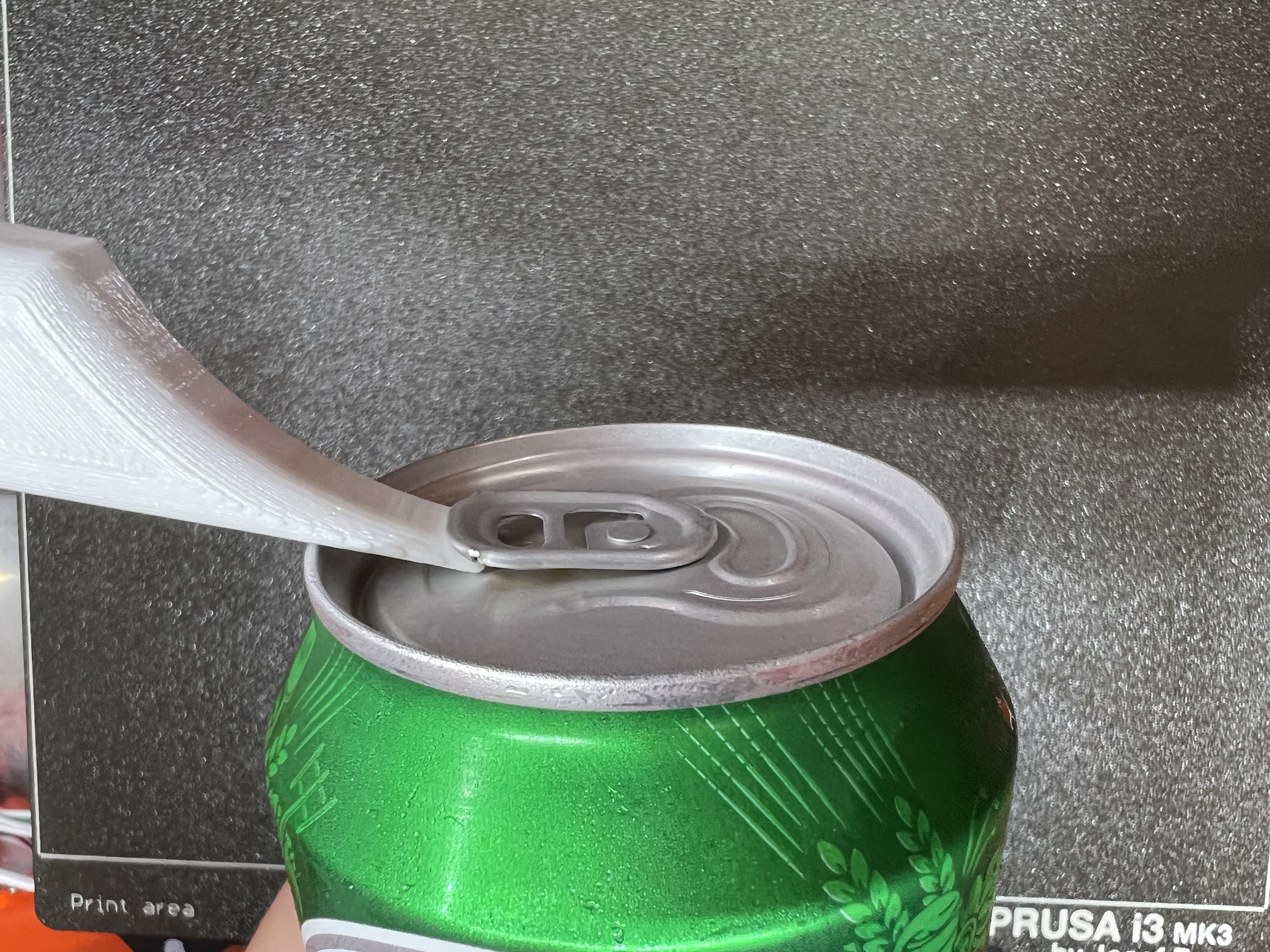 Mở chai và mở nước ngọt kiểu tối giản