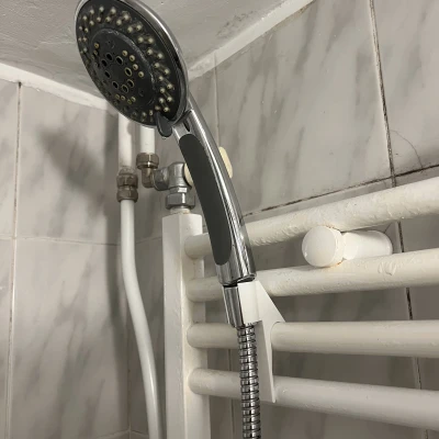 Kẹp giữ vòi sen cho máy sưởi phòng tắm