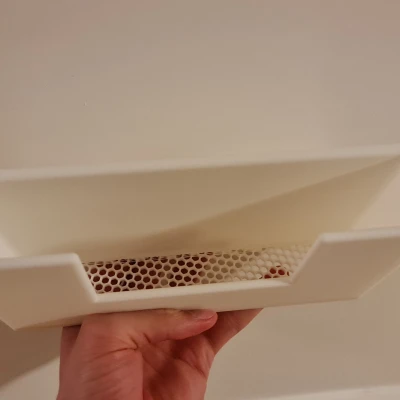 Giá treo khăn ướt gắn tường bằng Command Strips - Bản Remix Mỏng hơn