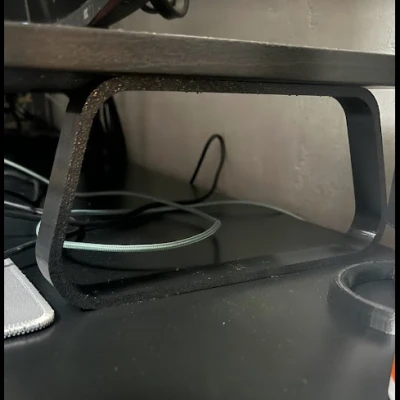 Chân Kệ Đơn Giản Để Bàn