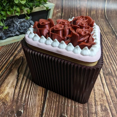 Hộp Bánh Cupcake Hình Trái Tim Ngày Valentine