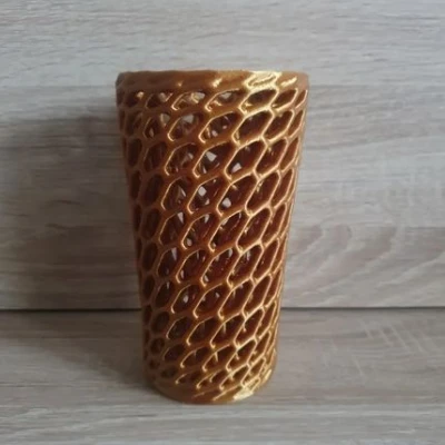 Mẫu Bình Hoa Họa Tiết Voronoi