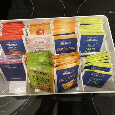 Hộp IKEA Kuggis - Đế đựng trà