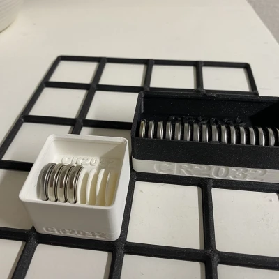 Khay Gridfinity cho pin CR2032