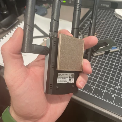 Kẹp Giữ Card Wifi Alfa AWUS1900