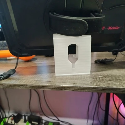 Giá Đỡ Điện Thoại/Máy Tính Bảng