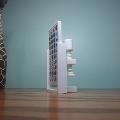 Giá đỡ đèn led có kẹp