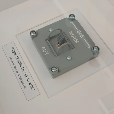 Công tắc Apollo 12 SCE sang AUX