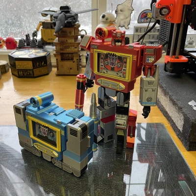 Mô hình 3D G1 Soundwave Prime R4 - Transformer