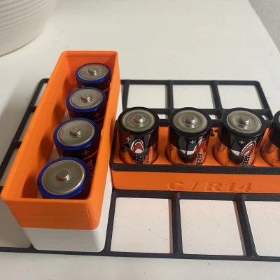 Hộp đựng pin Gridfinity C / R14 / LR14 và miếng đệm